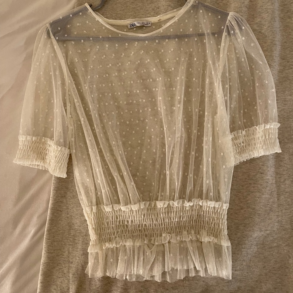 ZARA Size M shirt!